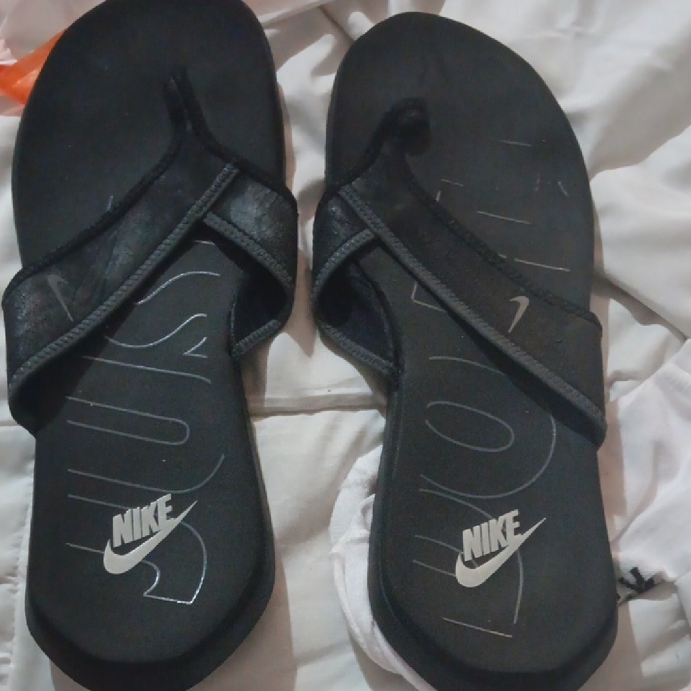 Nike Black Sandals